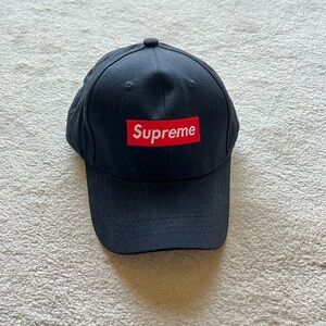 NWOT Replica “Supreme” baseball cap